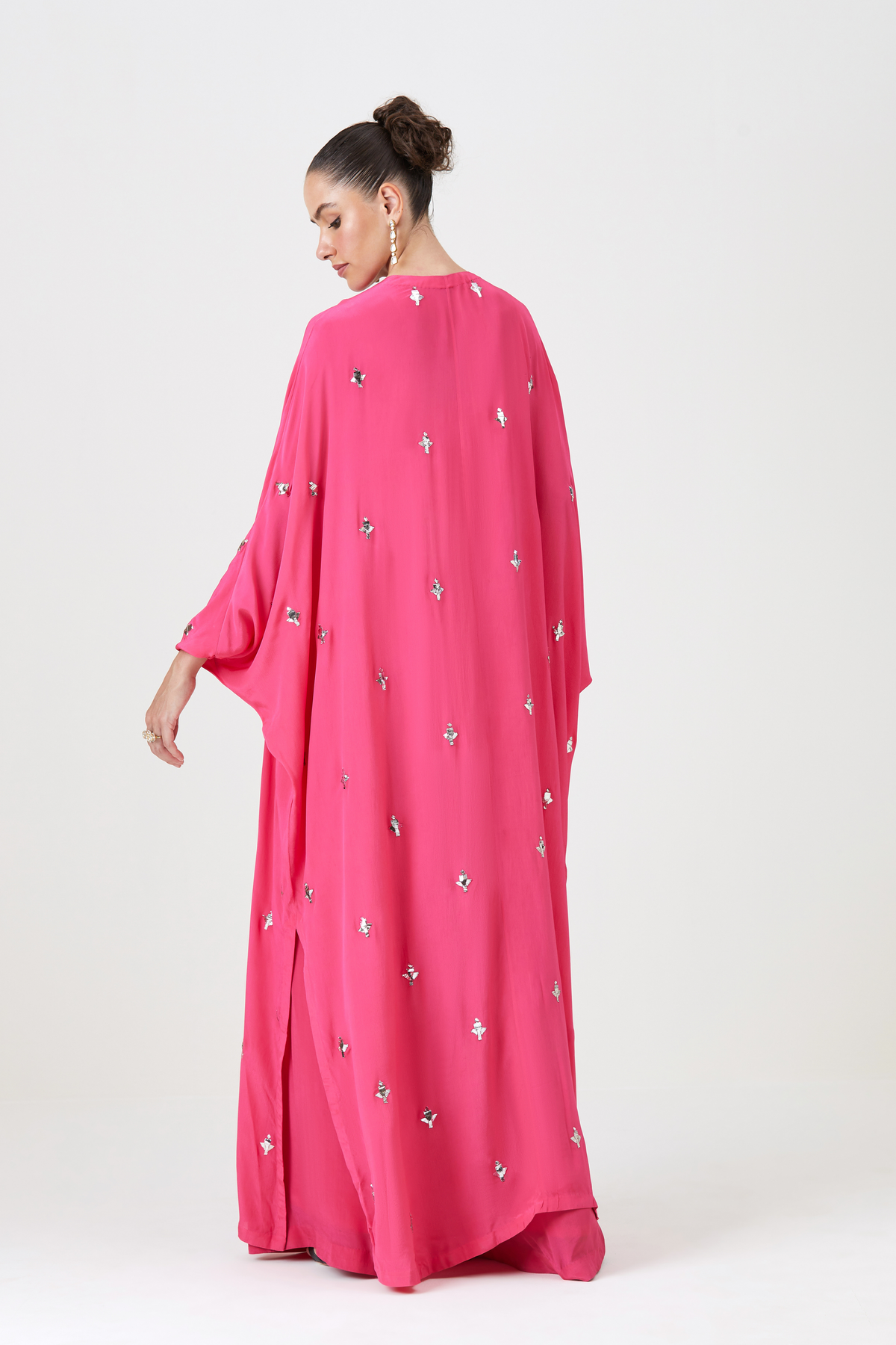 Roohani Cape Set