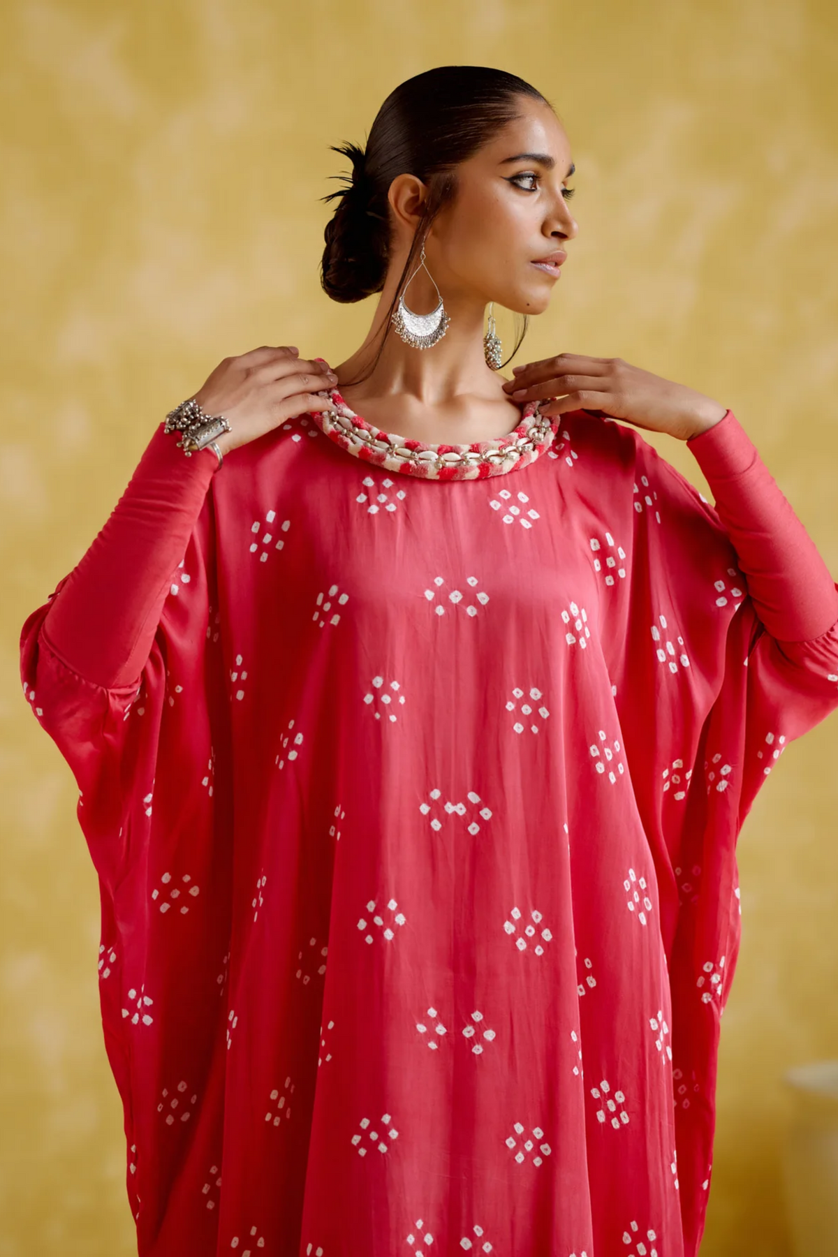 Annapoorna Pink Bandhini Kaftan