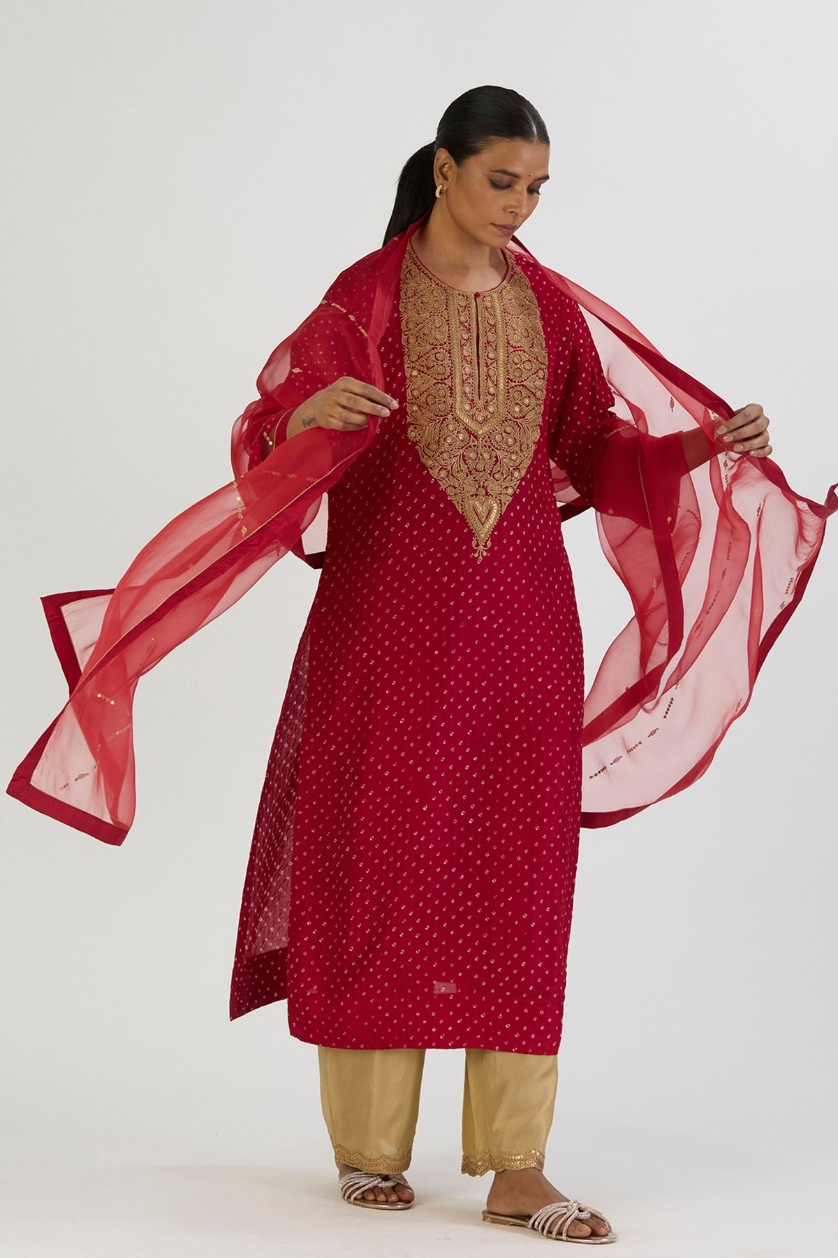 Red Smita Dupatta