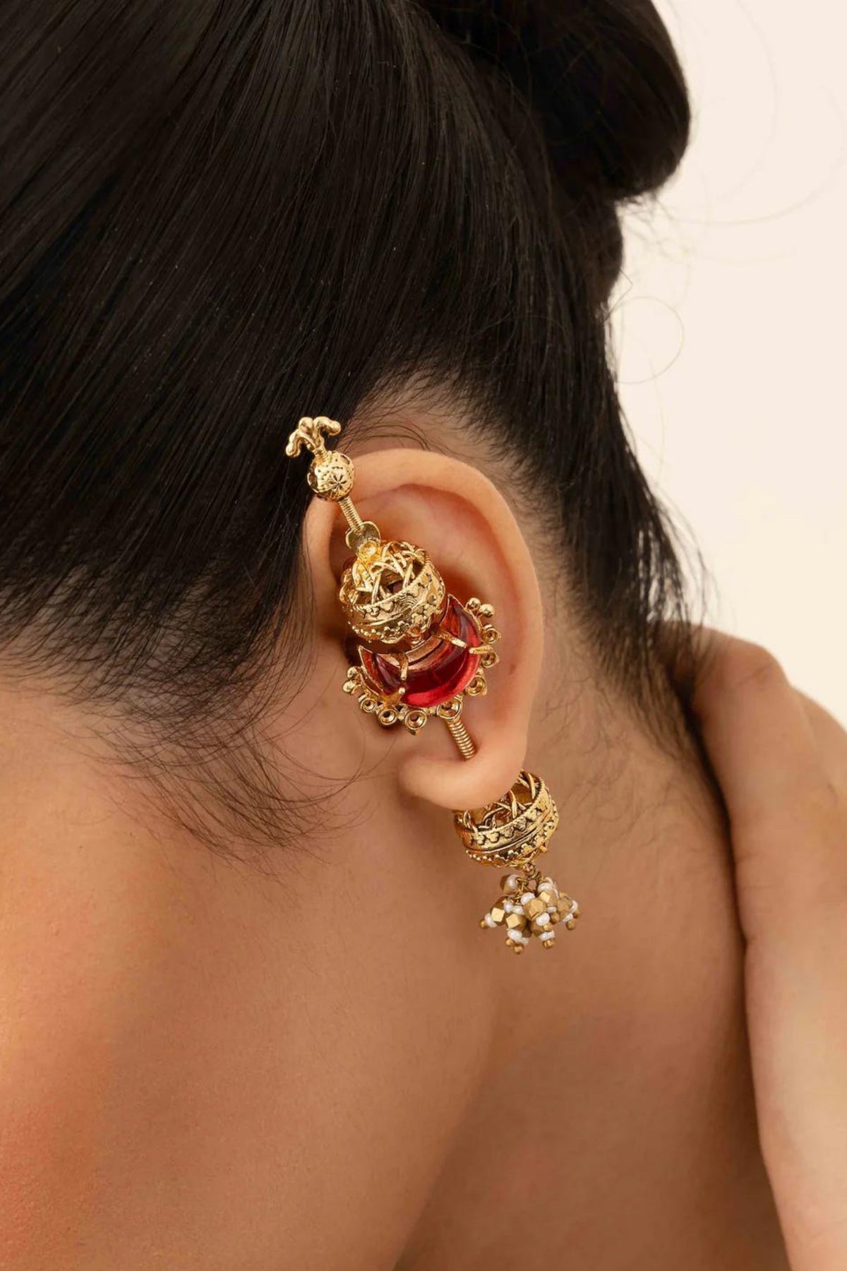 Chand Saaj Ear Crawler