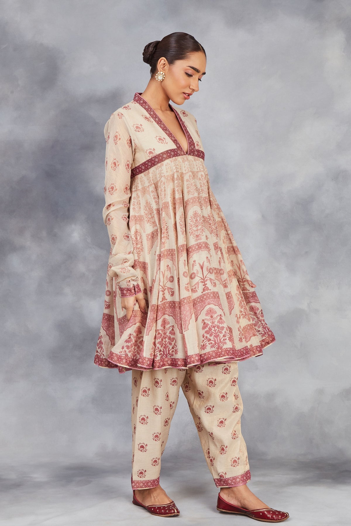 Elma Anarkali Set