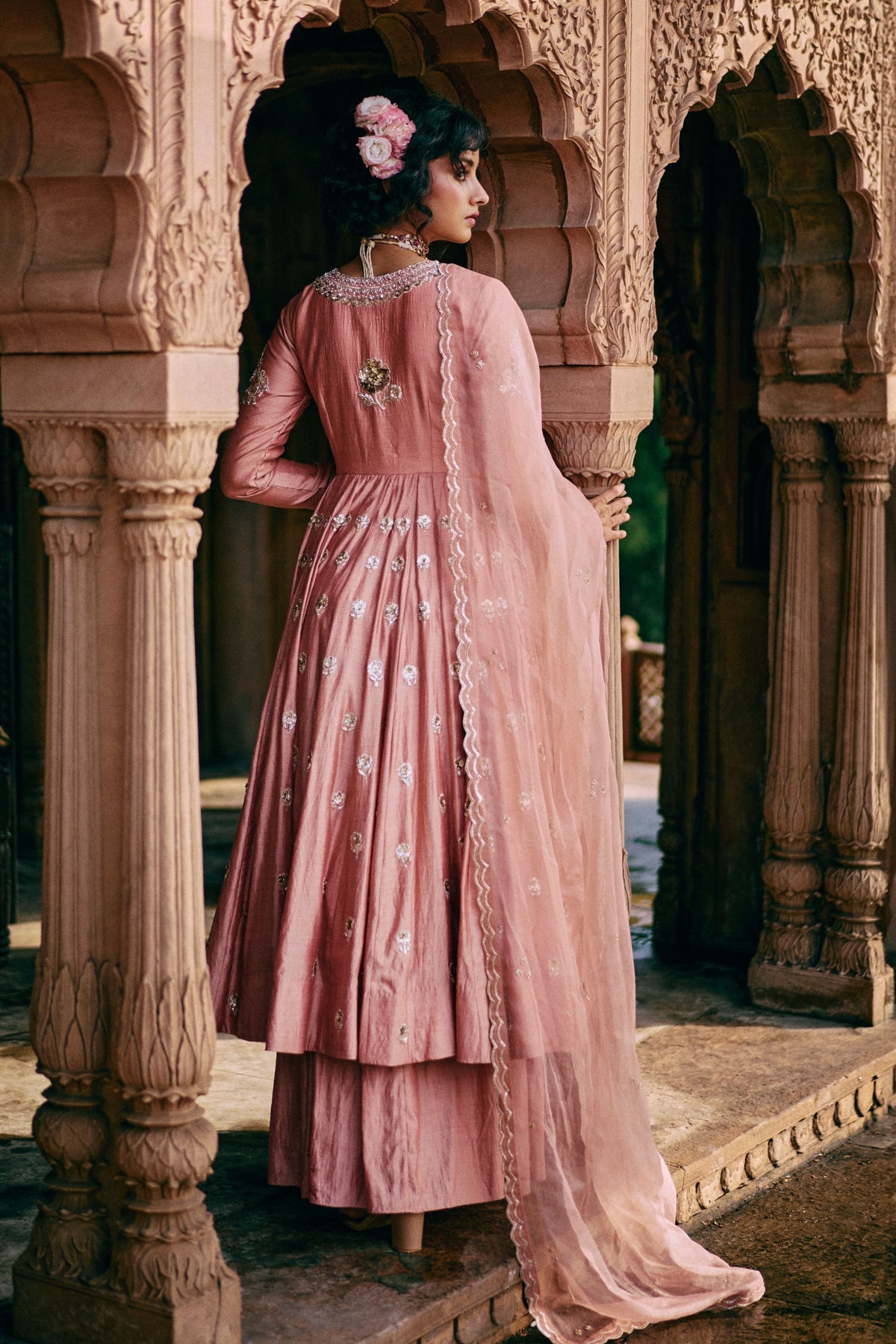 Soothing Onion Pink Kali Anarkali Set