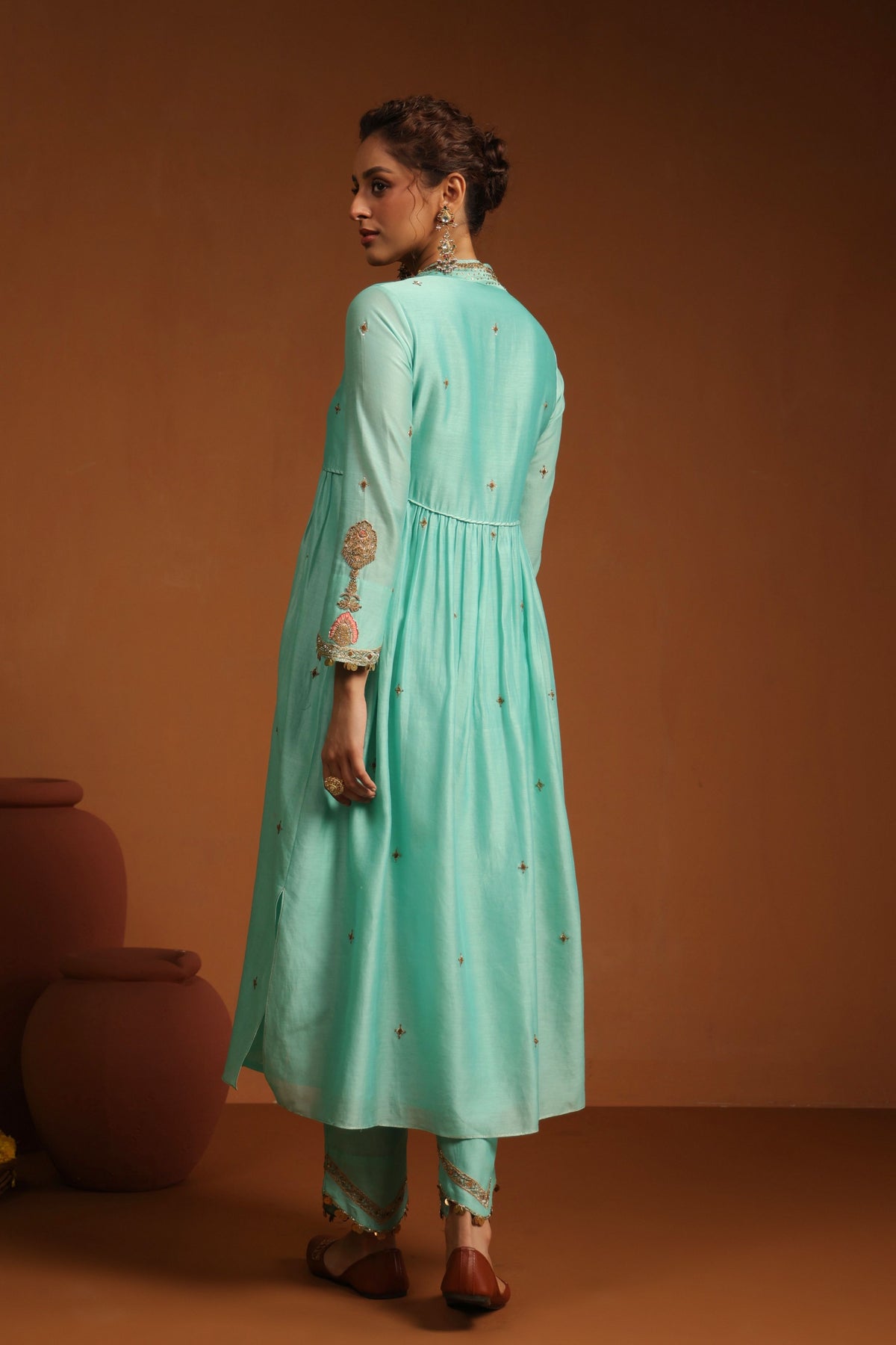 Neela Kurta Set