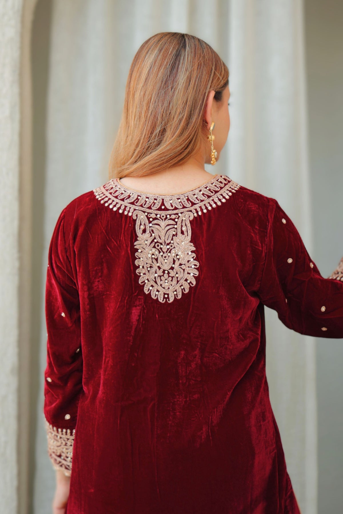 Ayat Short Maroon Kurta Set