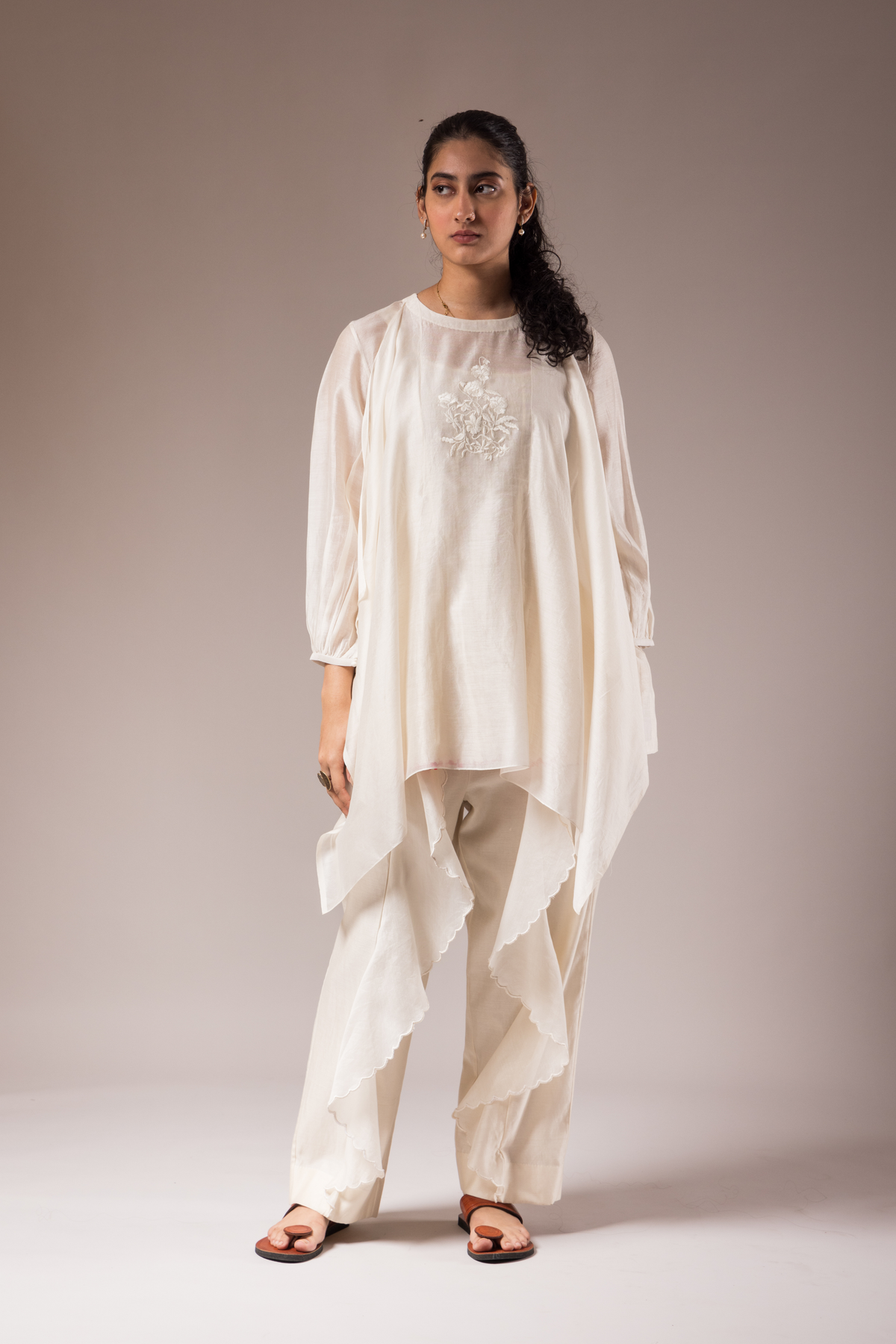 Ivory Embroidery Top With Pants