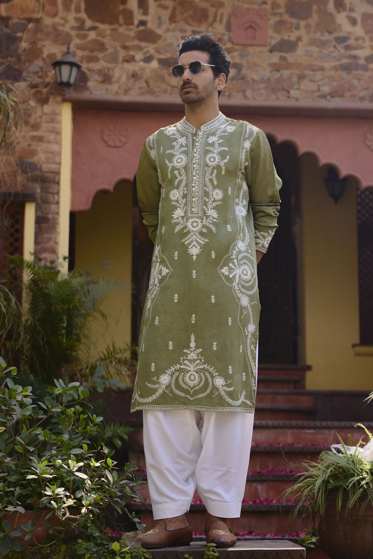 Falaknuma Kurta Set