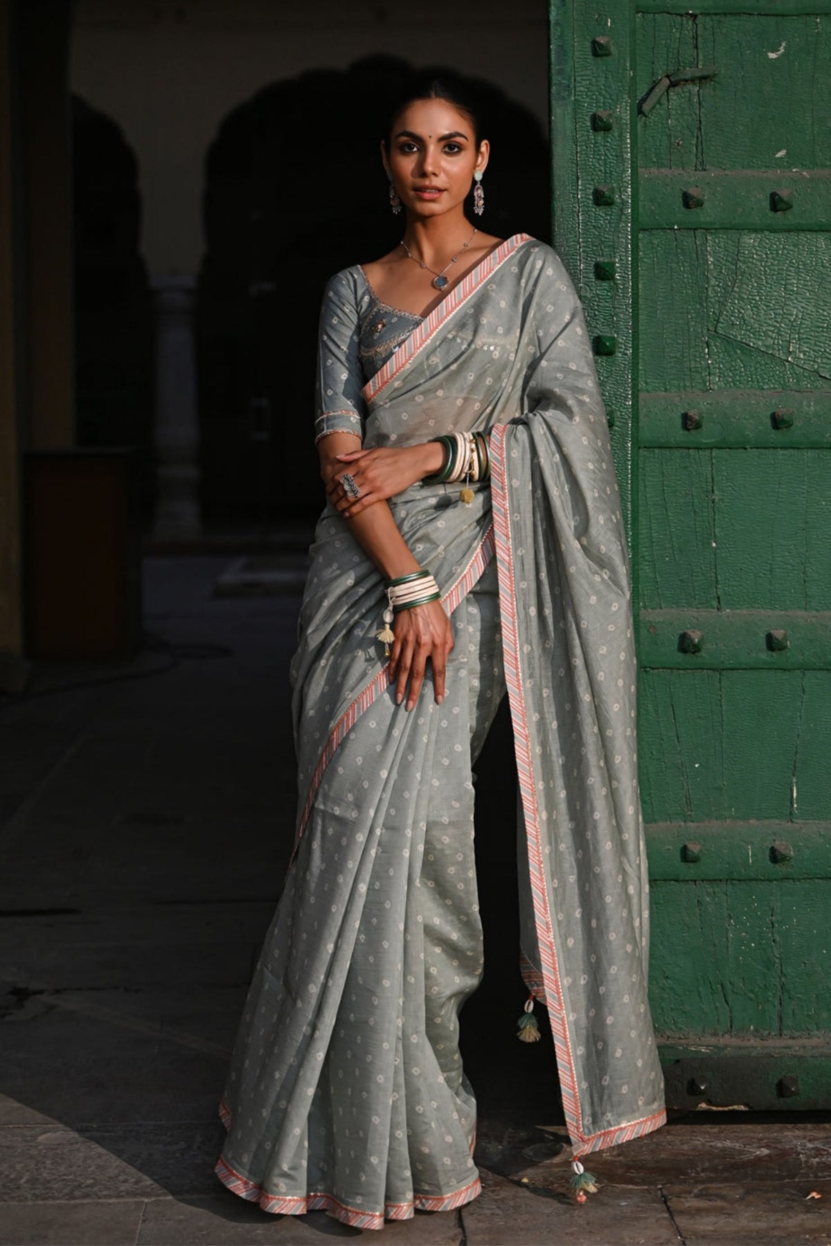 Sunehri  Saree Set