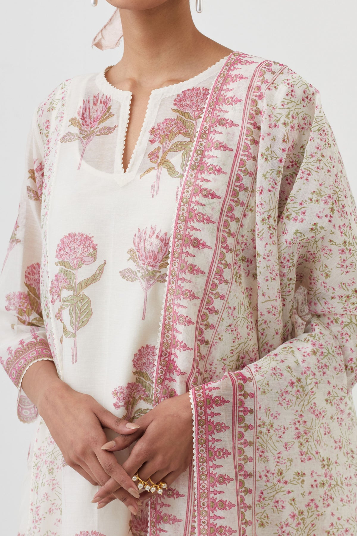 Flower Pattern Kurta Set