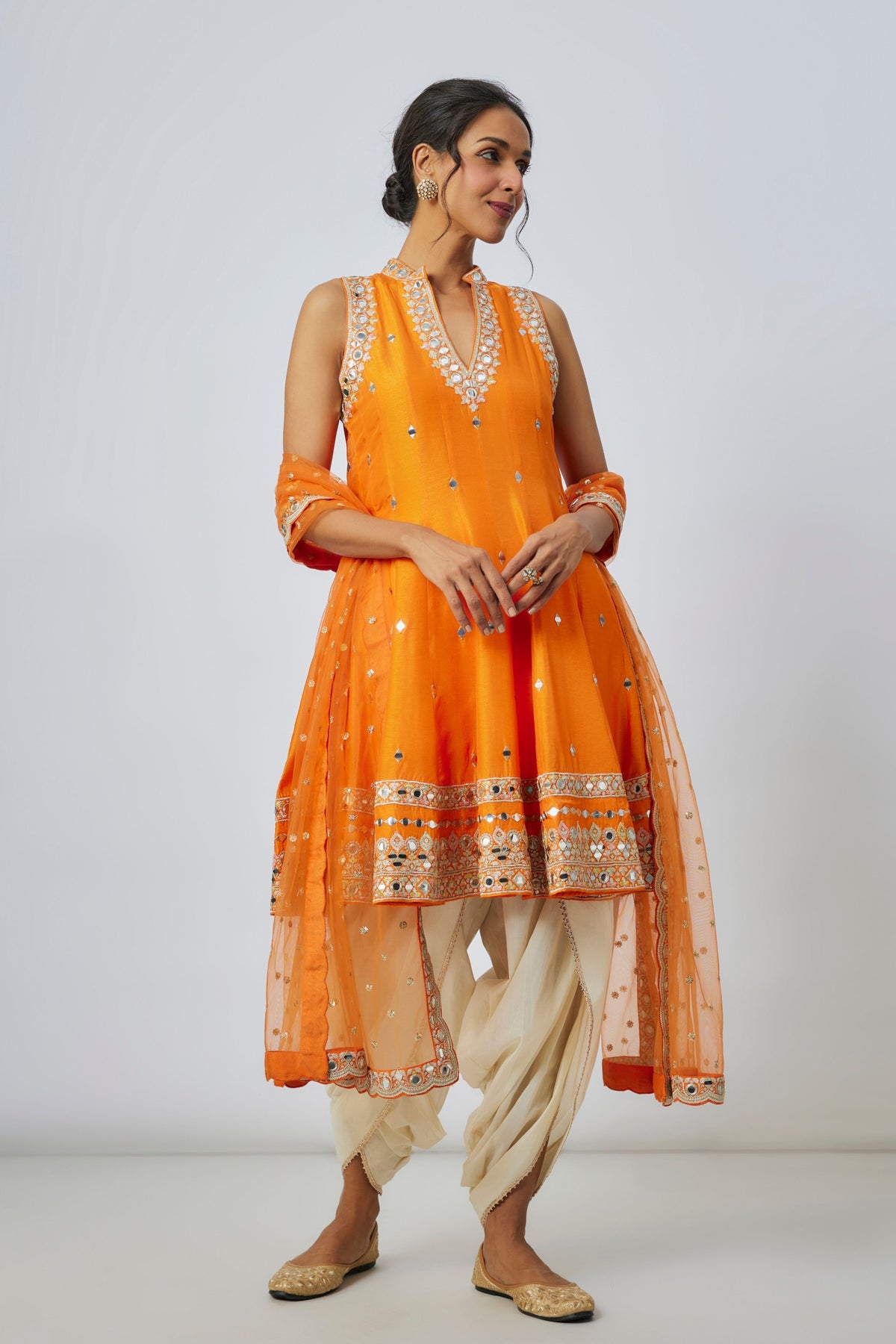 Gitashri Dhoti Set