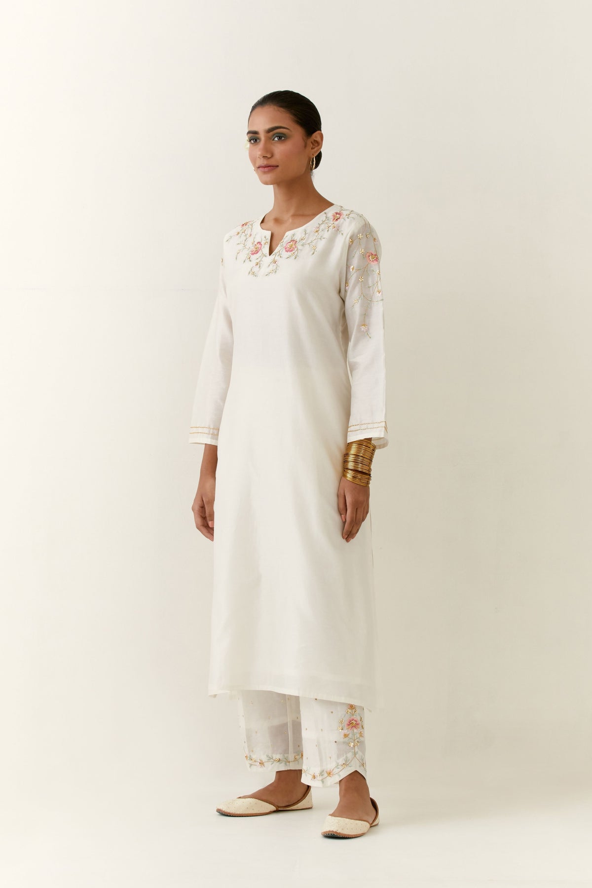 Off White Hand Embroidered Kurta