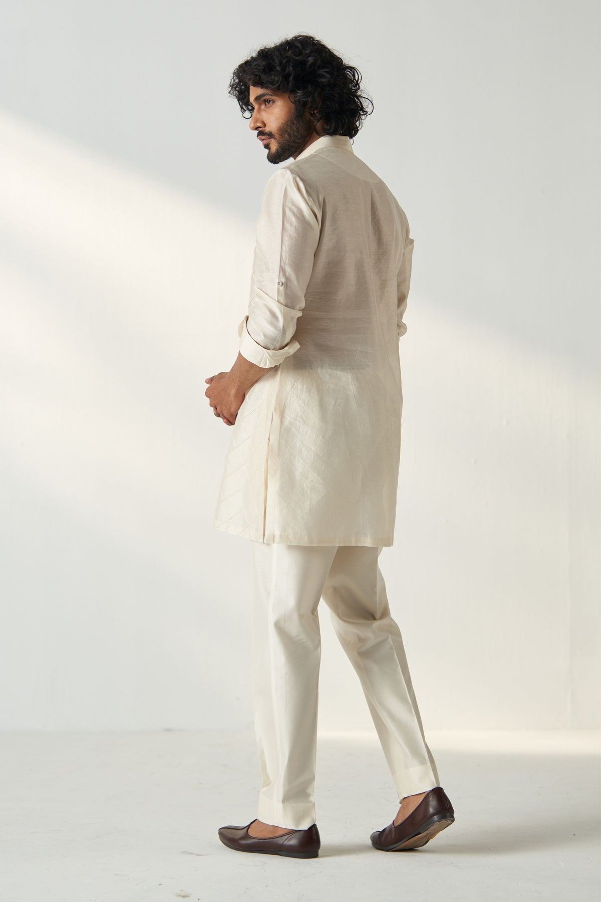 Ivory Ajal Kurta Set