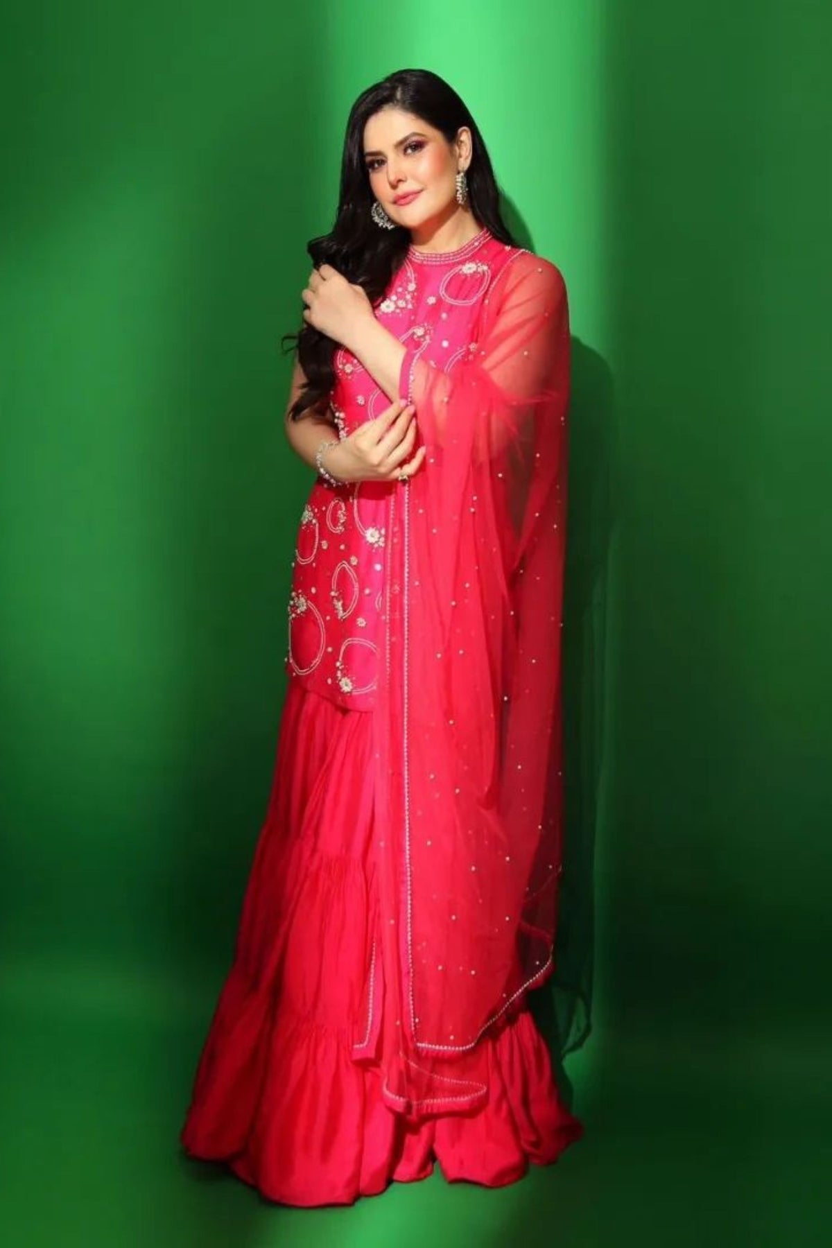 Zareen Khan in Mona &amp; Vishu