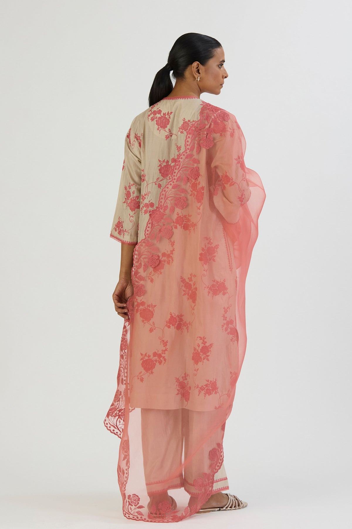 Sage Udita Dupatta