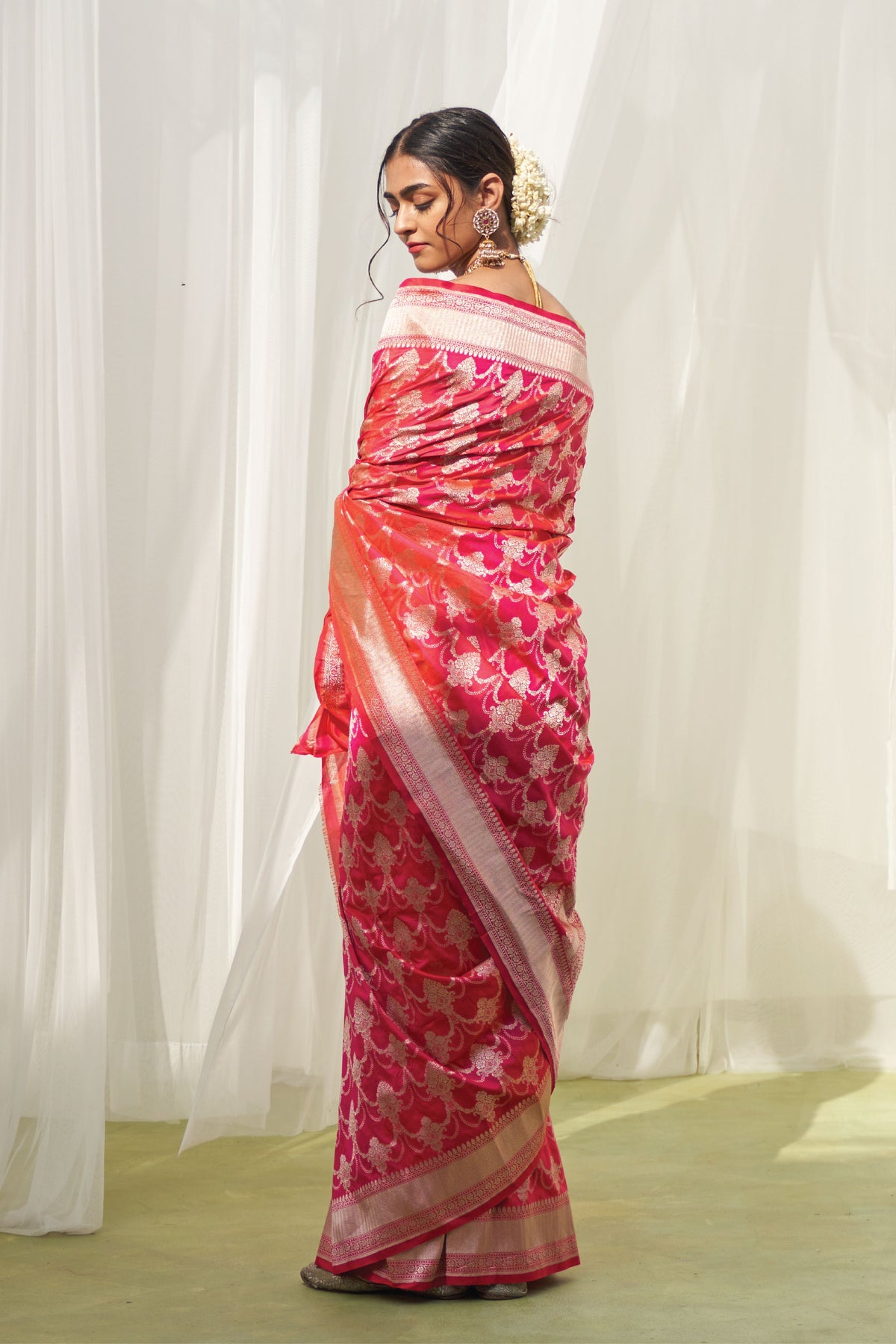 Turvi Pink Saree