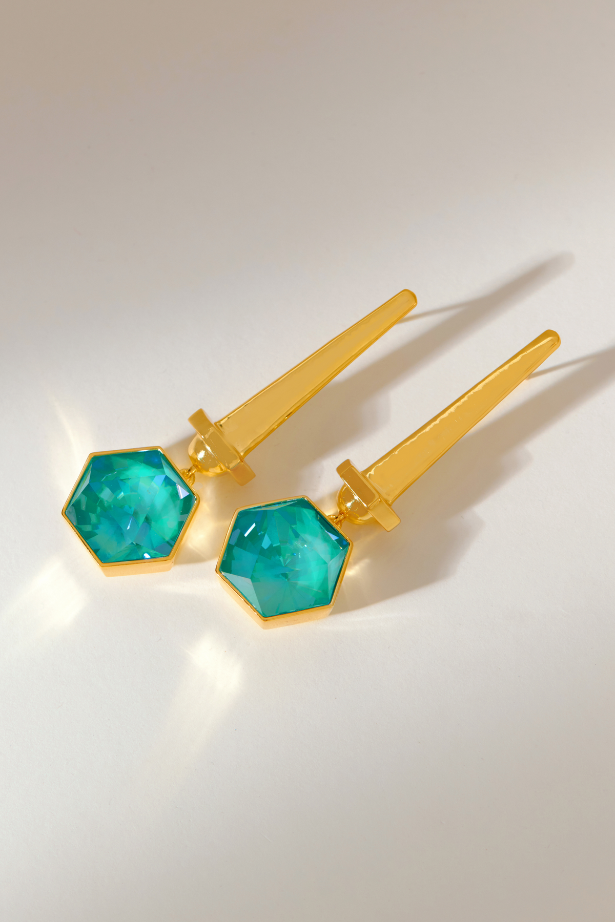 Hexa Crystal Earring - Ocean Waves