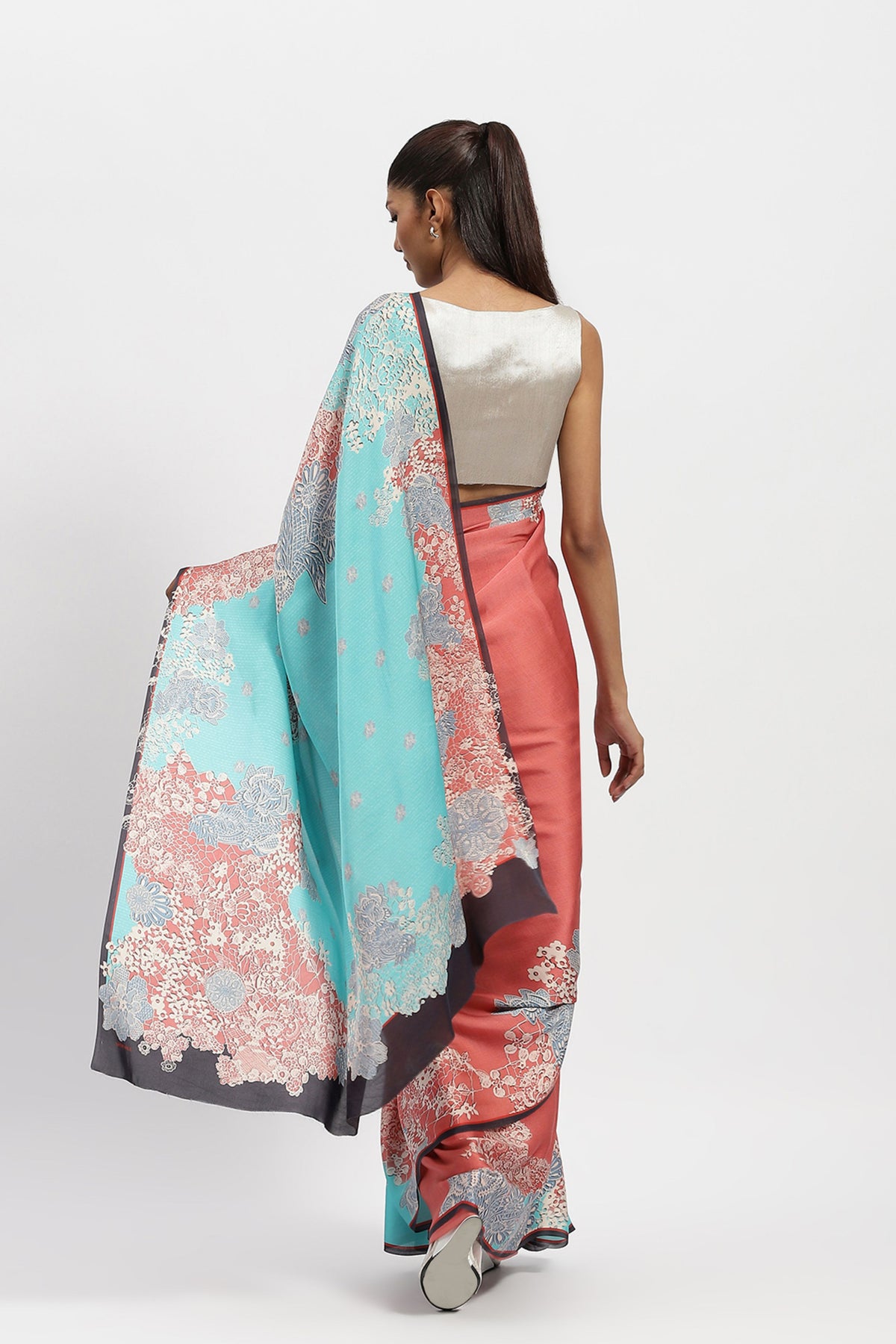 Miss Congeniality Printed Saree