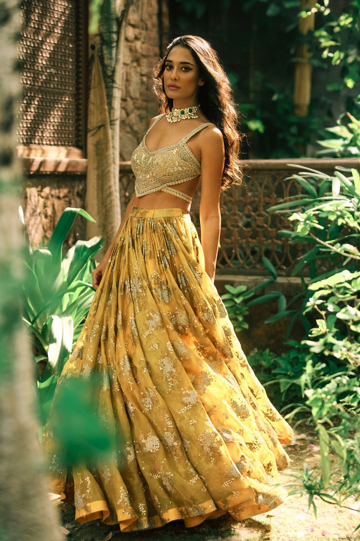 Lisa Sylvia Lehenga Set