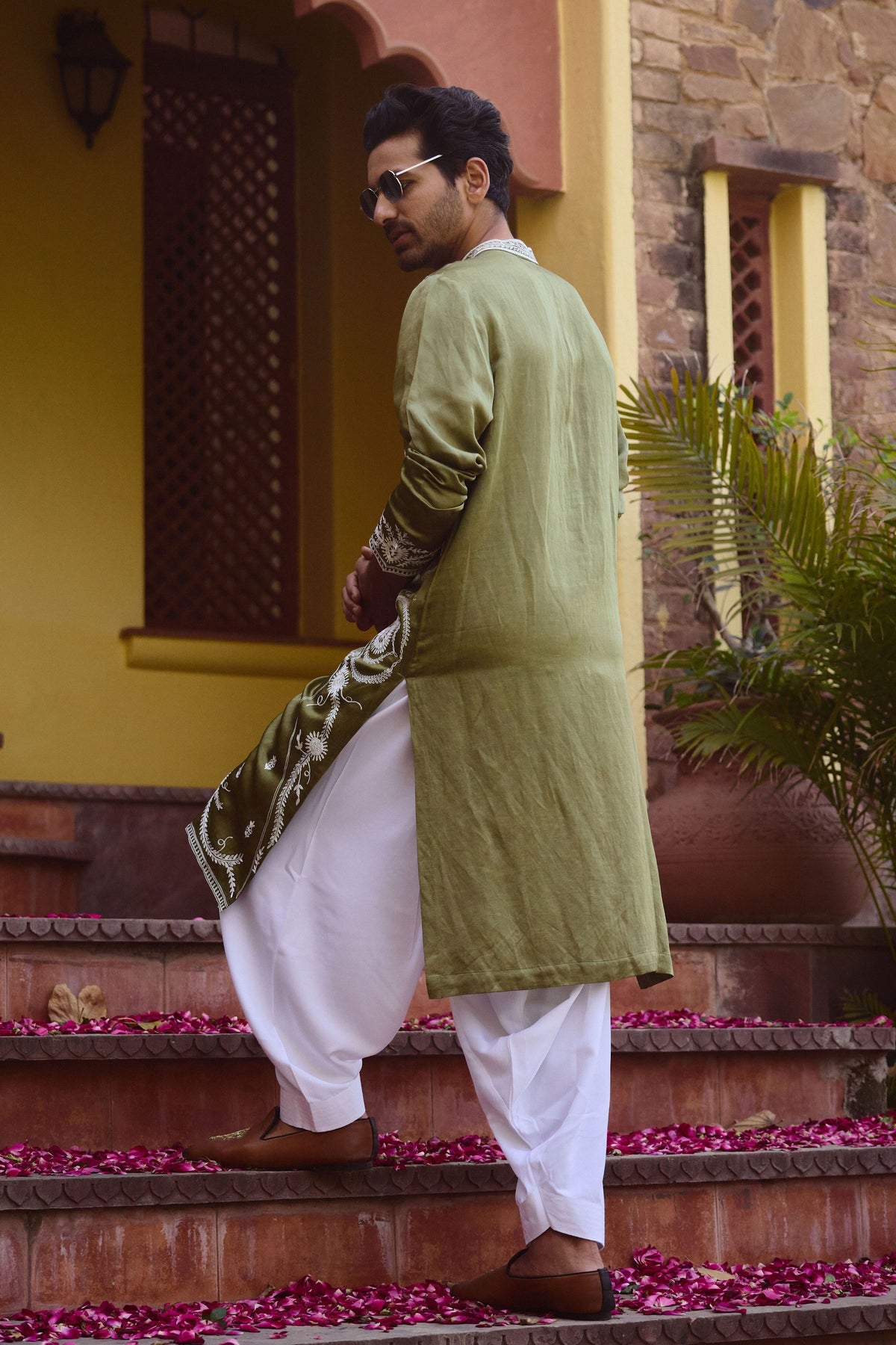 Falaknuma Kurta Set