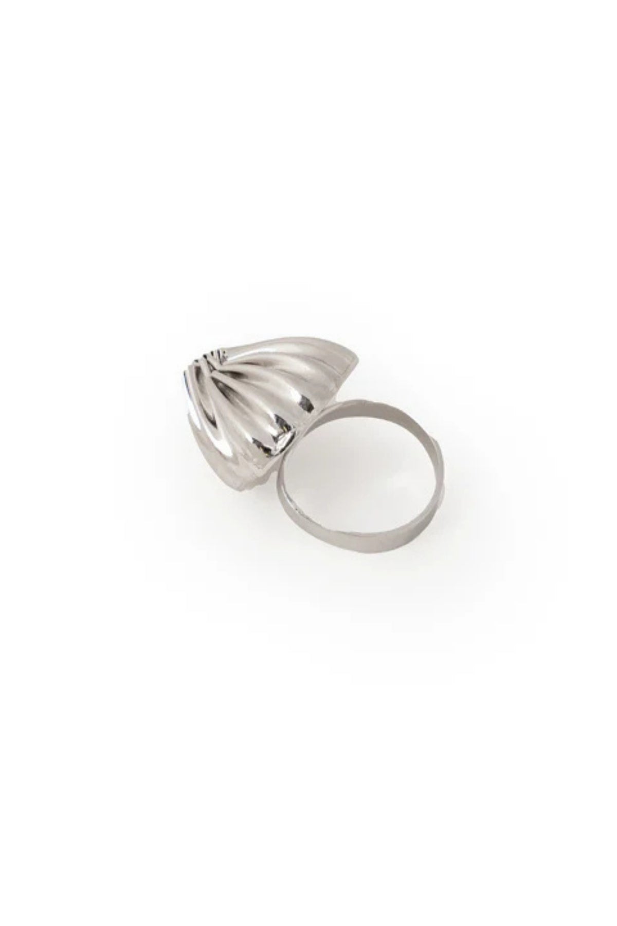 Mini Maxima Shell Ring