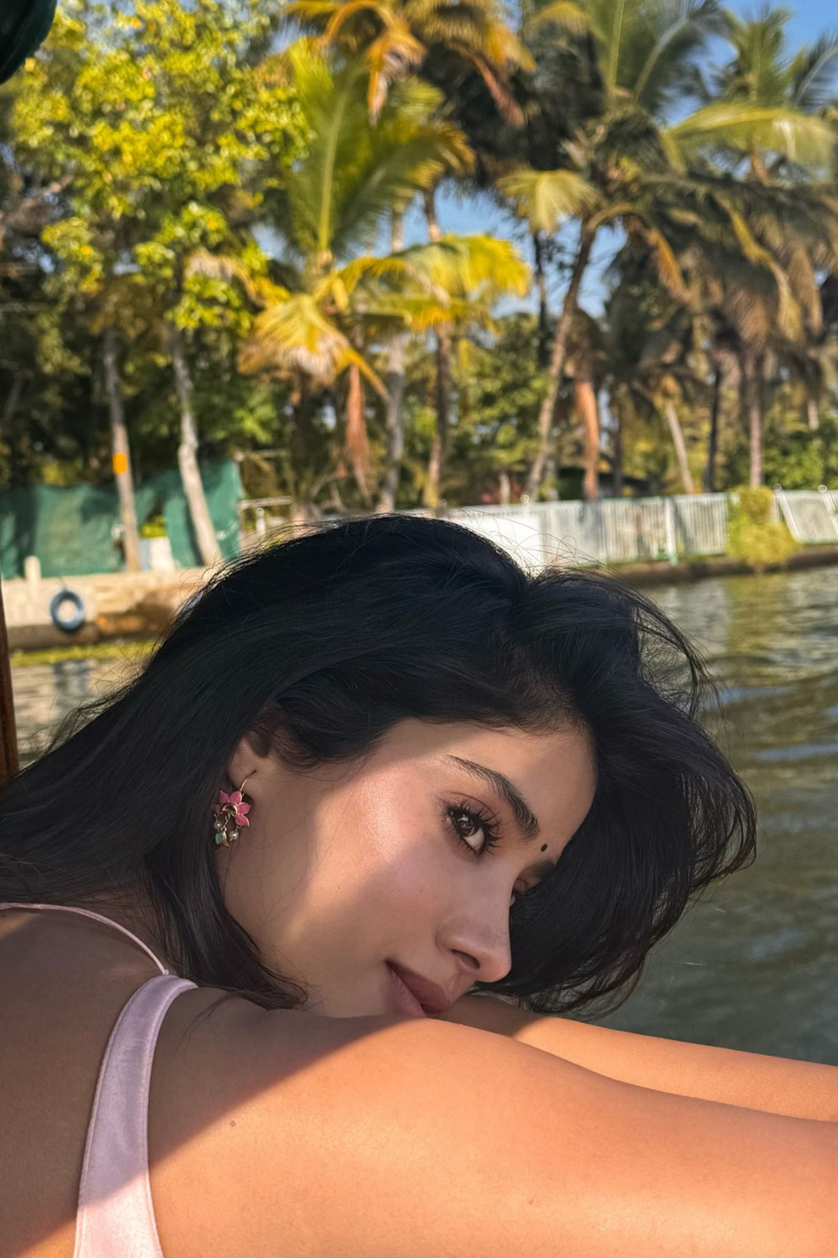 Janhvi Kapoor in Nadiya Paar