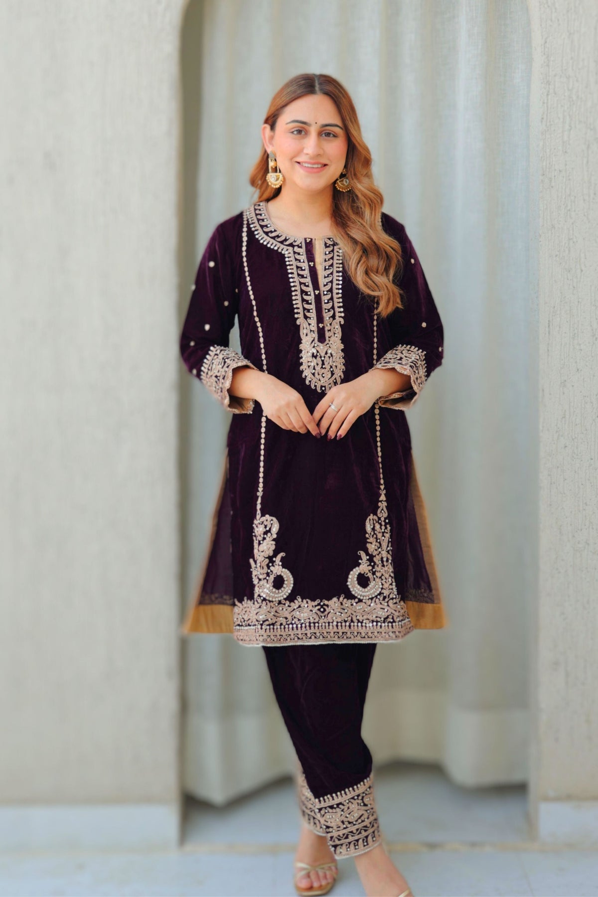 Ayat Short Wine Kurta Set