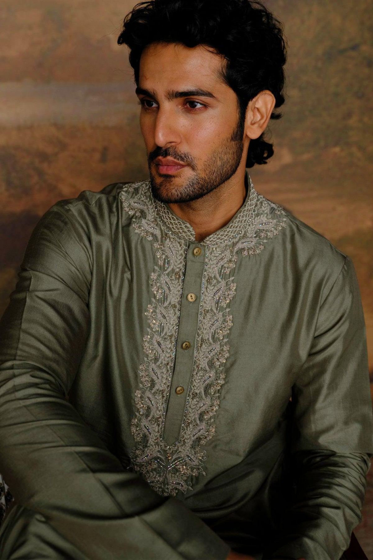 Kurta With Beige Chudidar