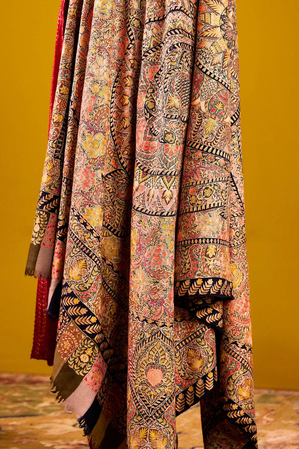 The Aafreen Pashmina Shawl