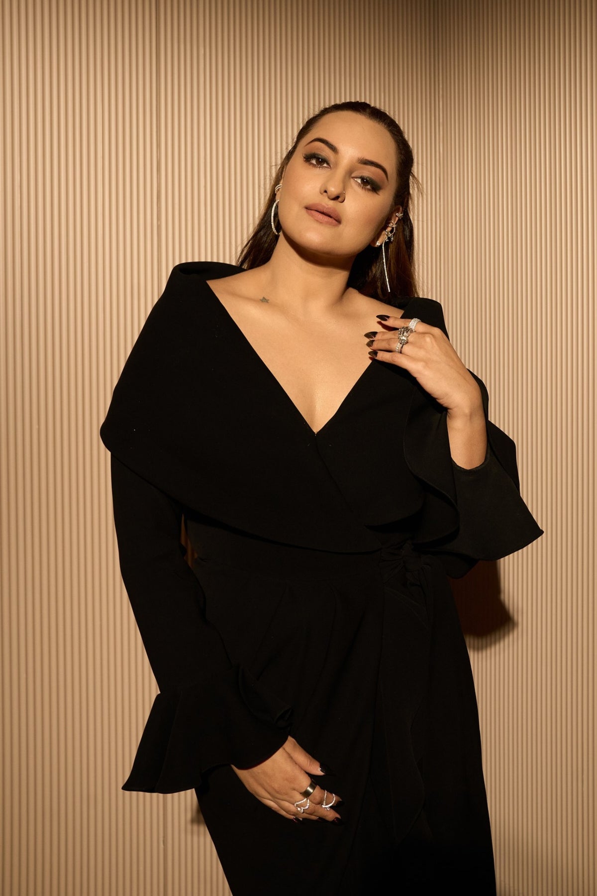 Sonakshi Sinha in Gauri &amp; Nainika