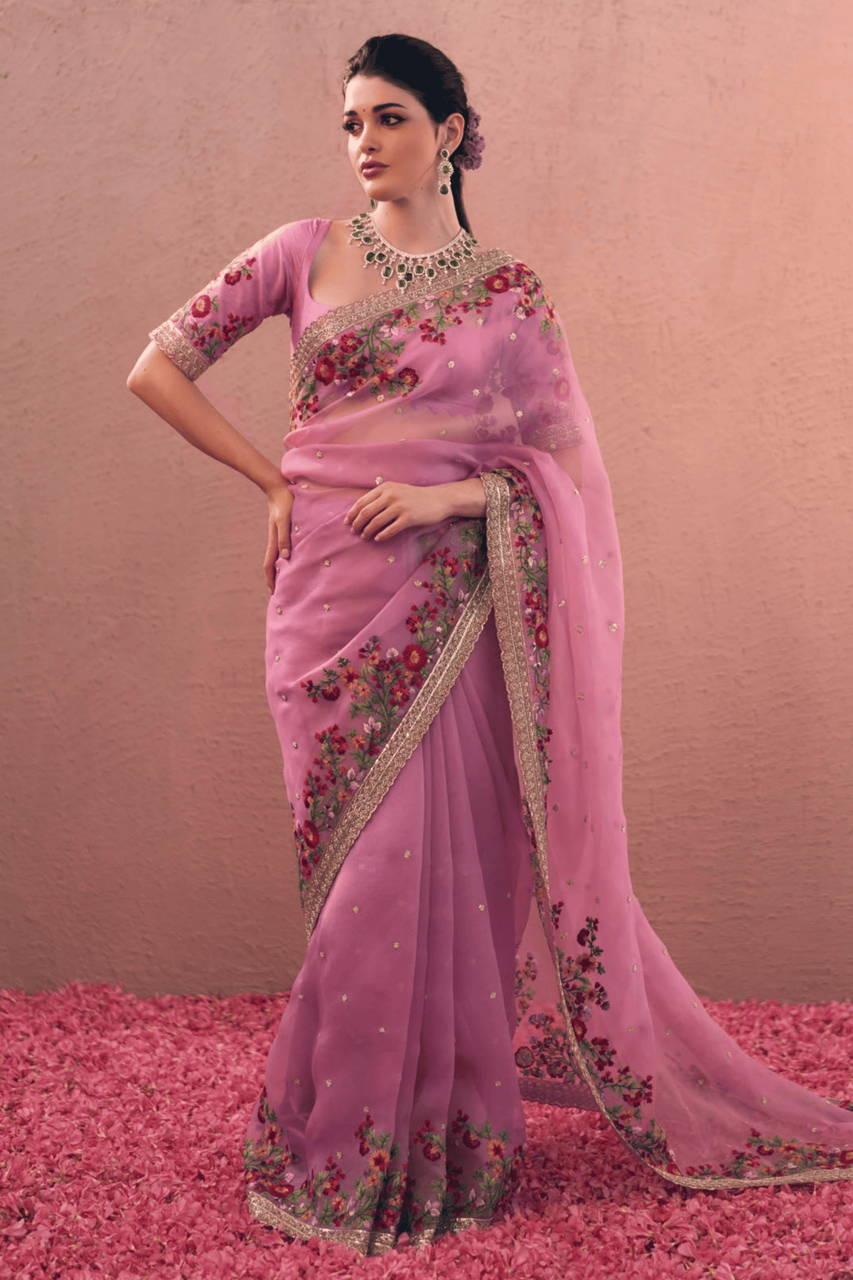 Lavender Aahana Saree Set