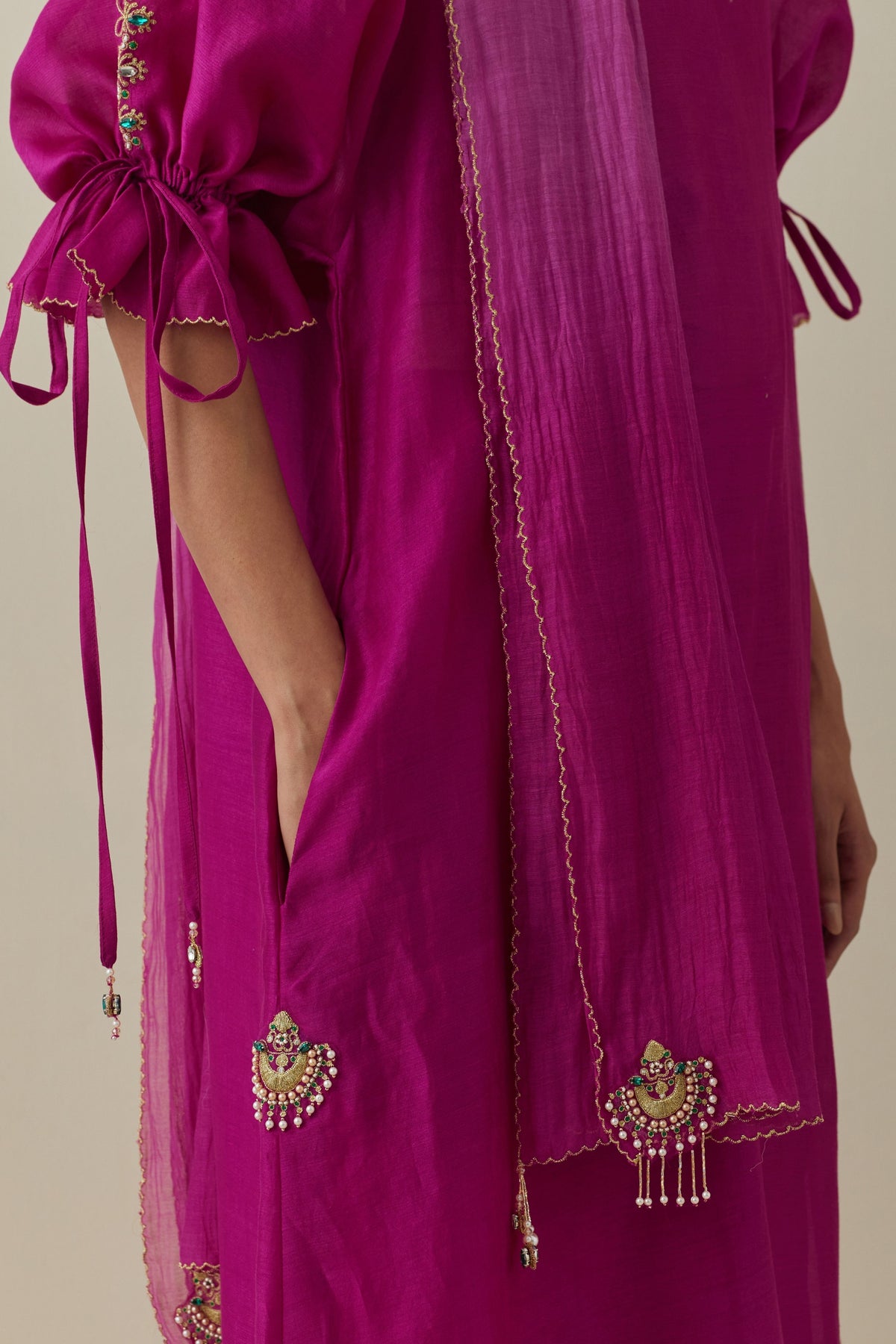 Bia Fuschia Embroidery Kurta Set