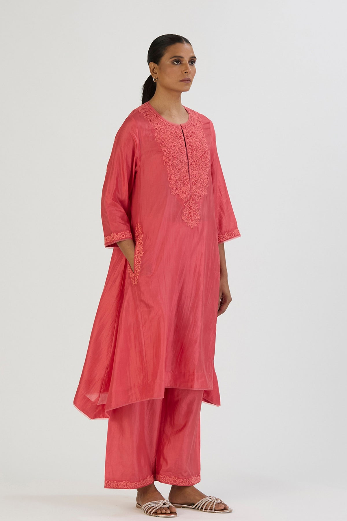 Coral Vaidehi Kurta and Pant