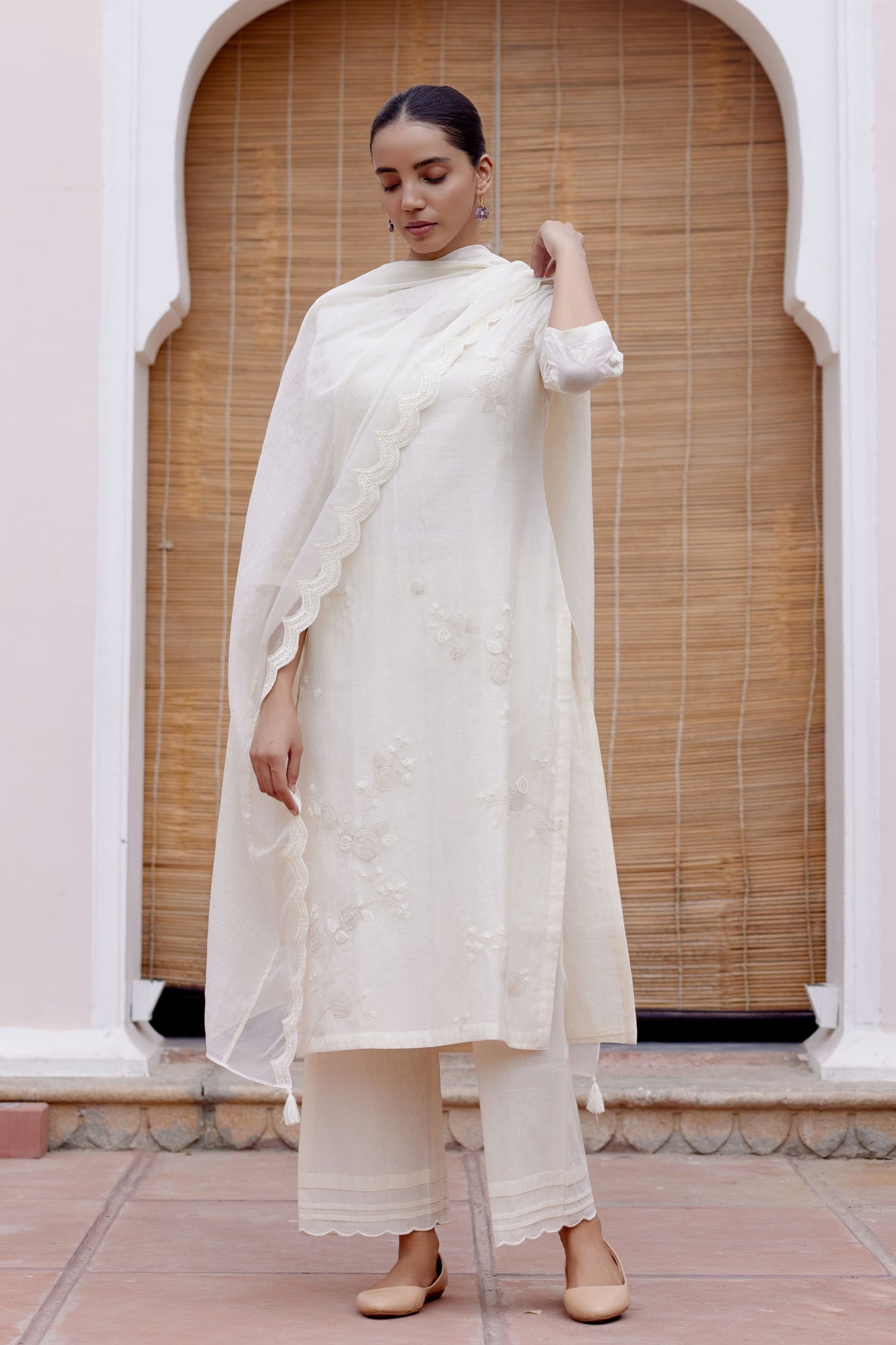 Swan Applique Kurta Set