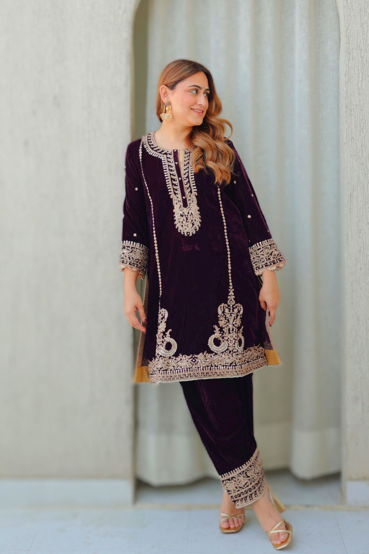 Ayat Short Wine Kurta Set