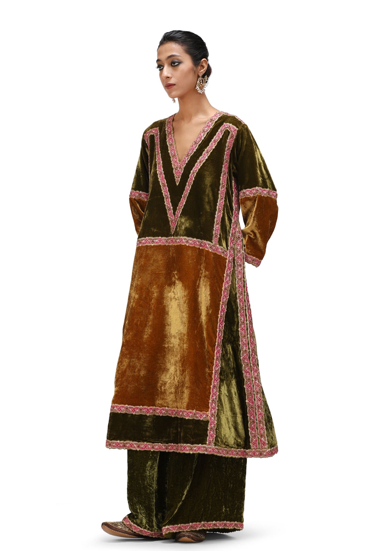 Gatsimar Kurta Set