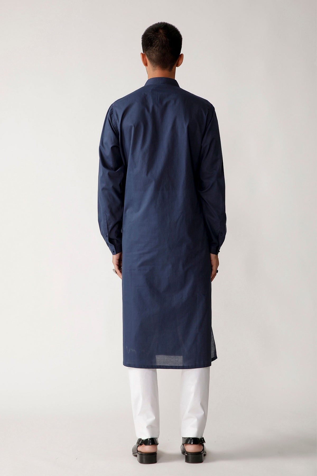 Khinsar Pintuck Kurta Set