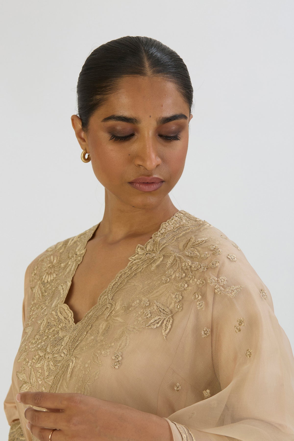 Beige Vriti Dupatta