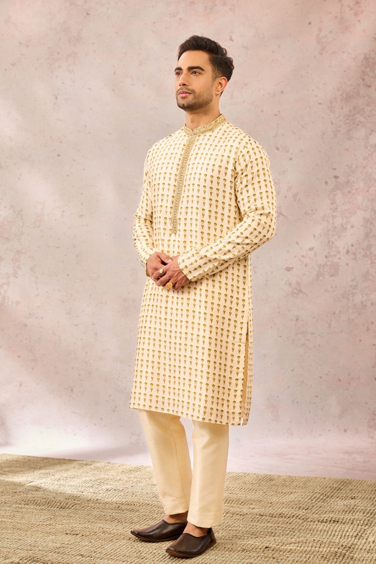 Malai Burfi Kurta