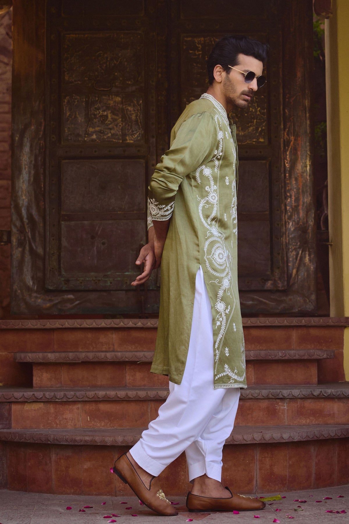 Falaknuma Kurta Set