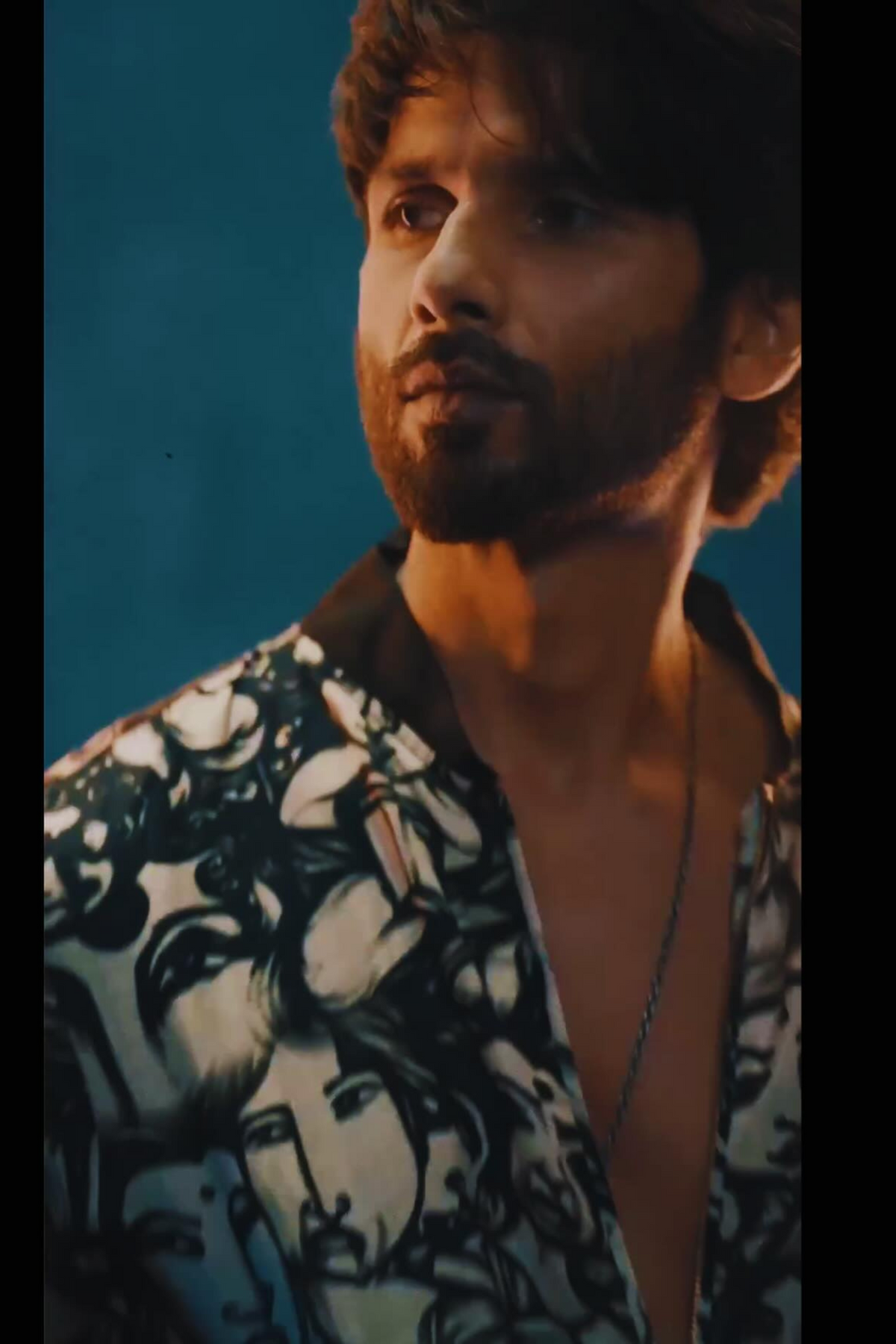 Shahid Kapoor in Whencut Goddamn