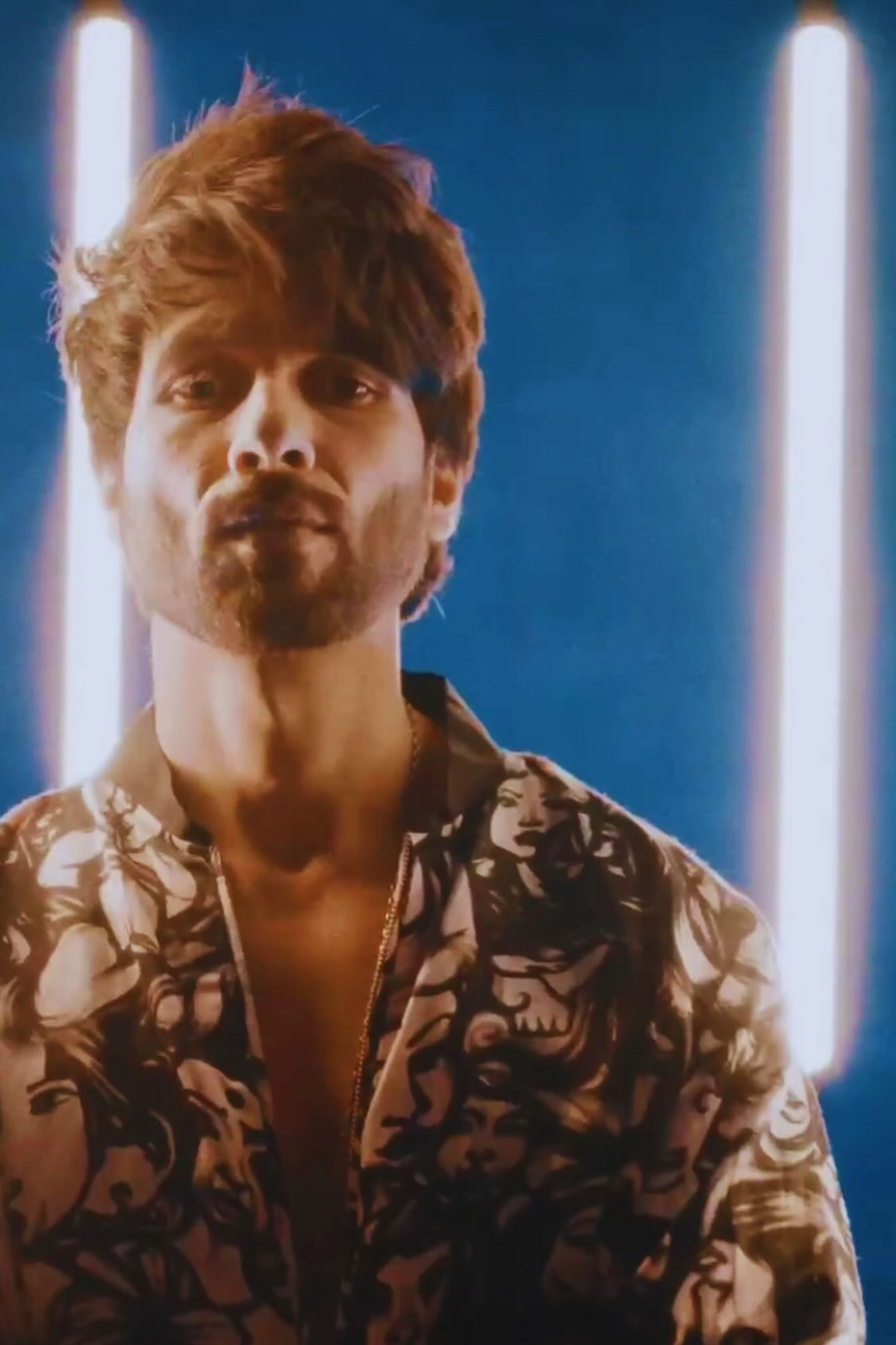 Shahid Kapoor in Whencut Goddamn