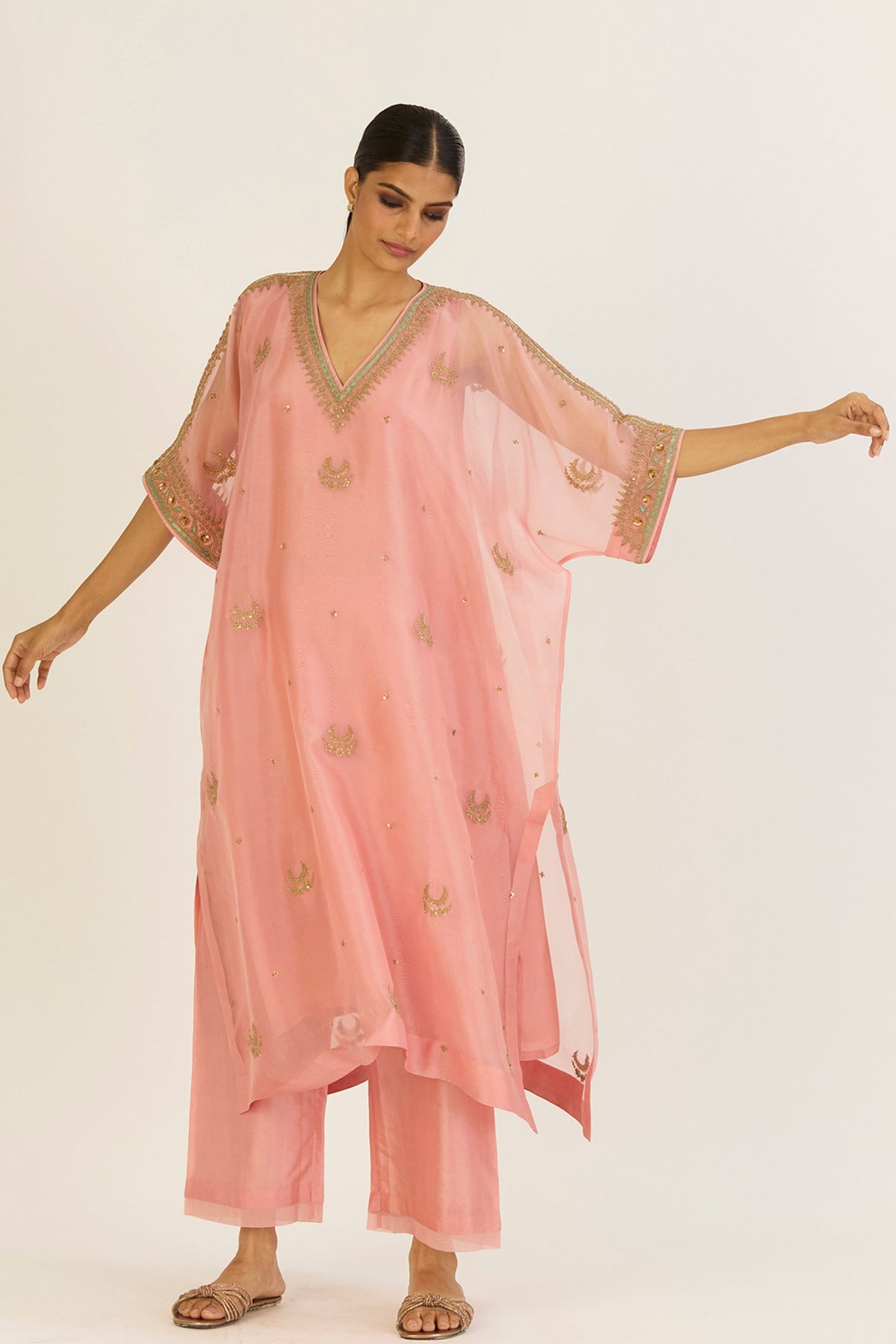 Sailo Salmon Pink Kaftan