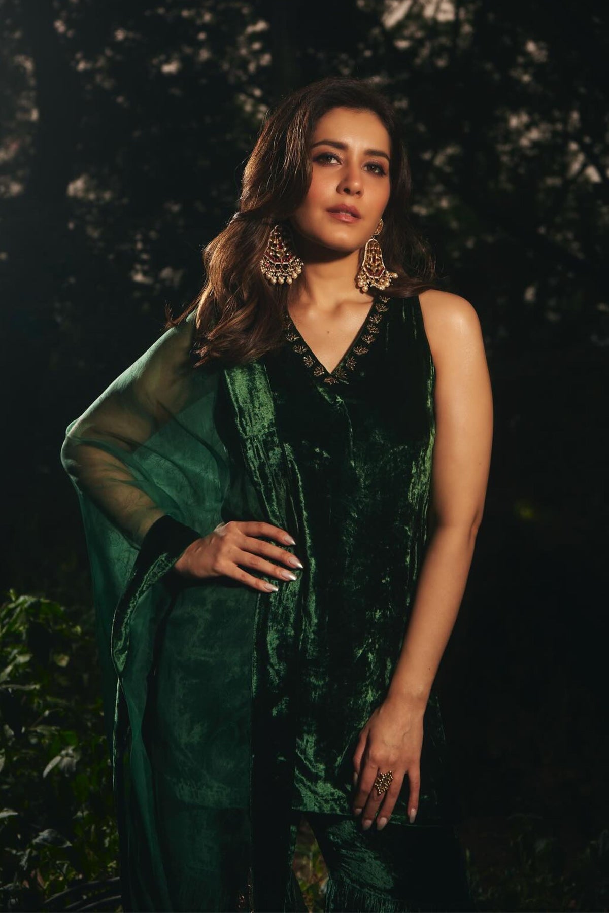 Raashii Khanna in Devnaagri