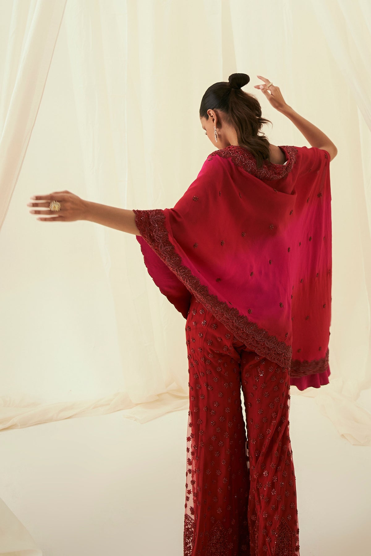 Rani Shaded Red Amani