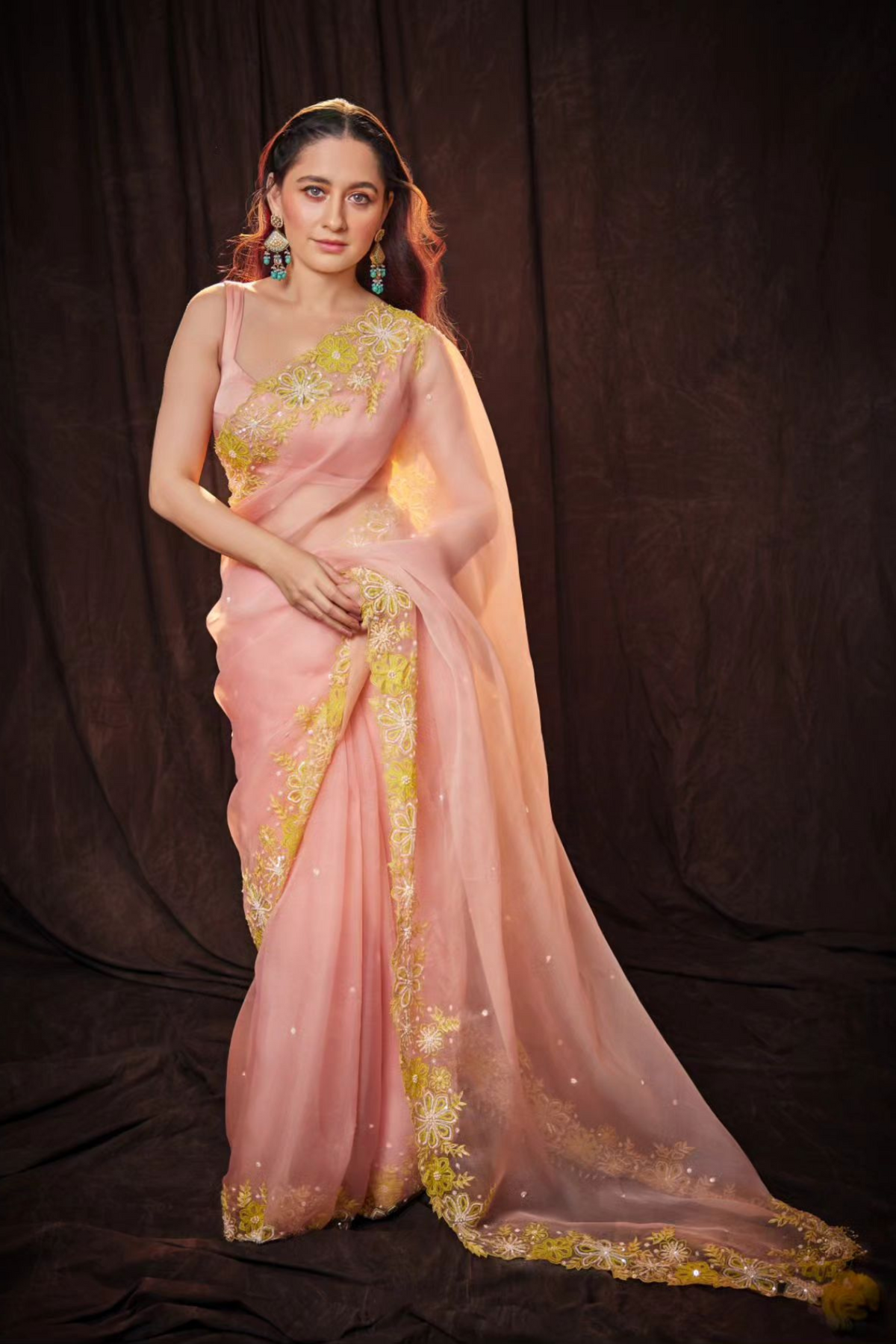 Sanjeeda Shaikh in Mad Zin