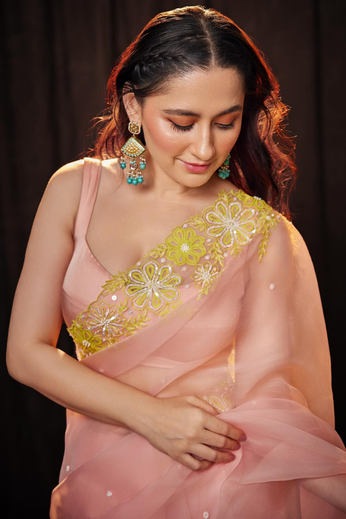 Sanjeeda Shaikh in Mad Zin