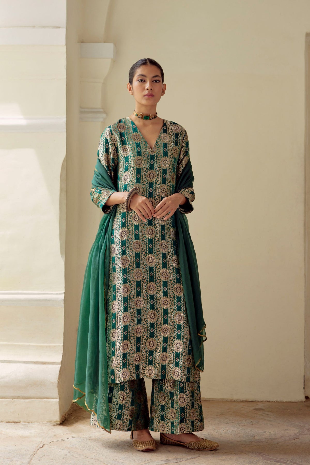 Rajashi Bottle Green Dupatta