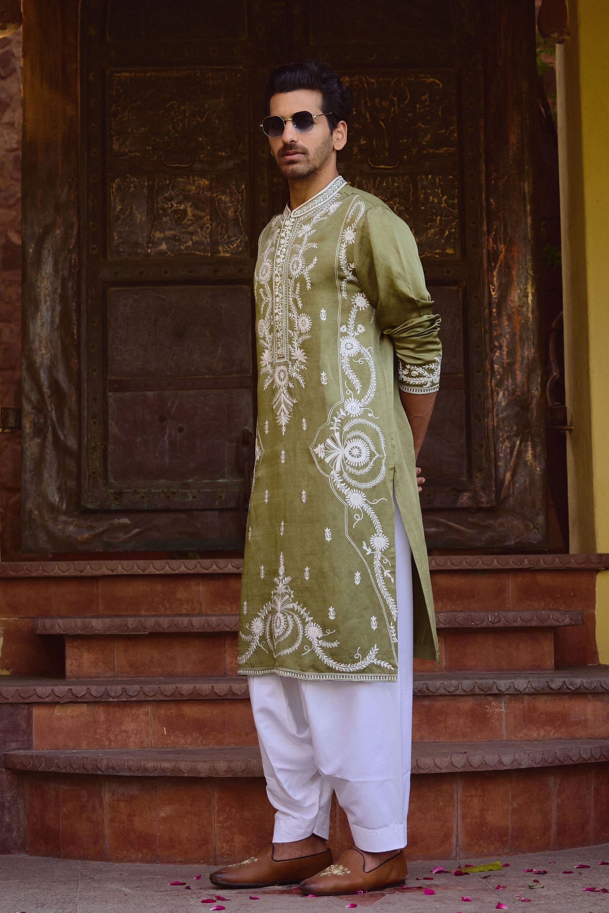 Falaknuma Kurta Set