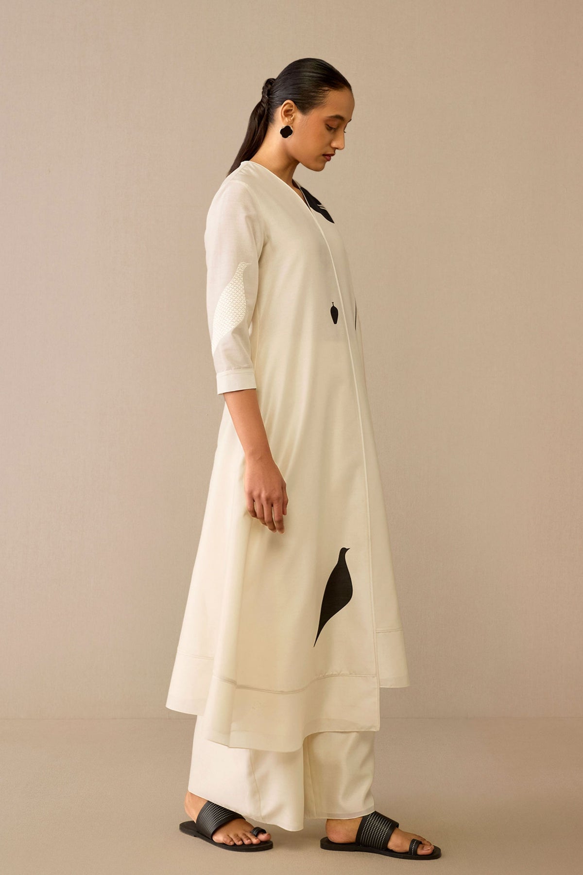 Ivory Dilruba Kurta Set