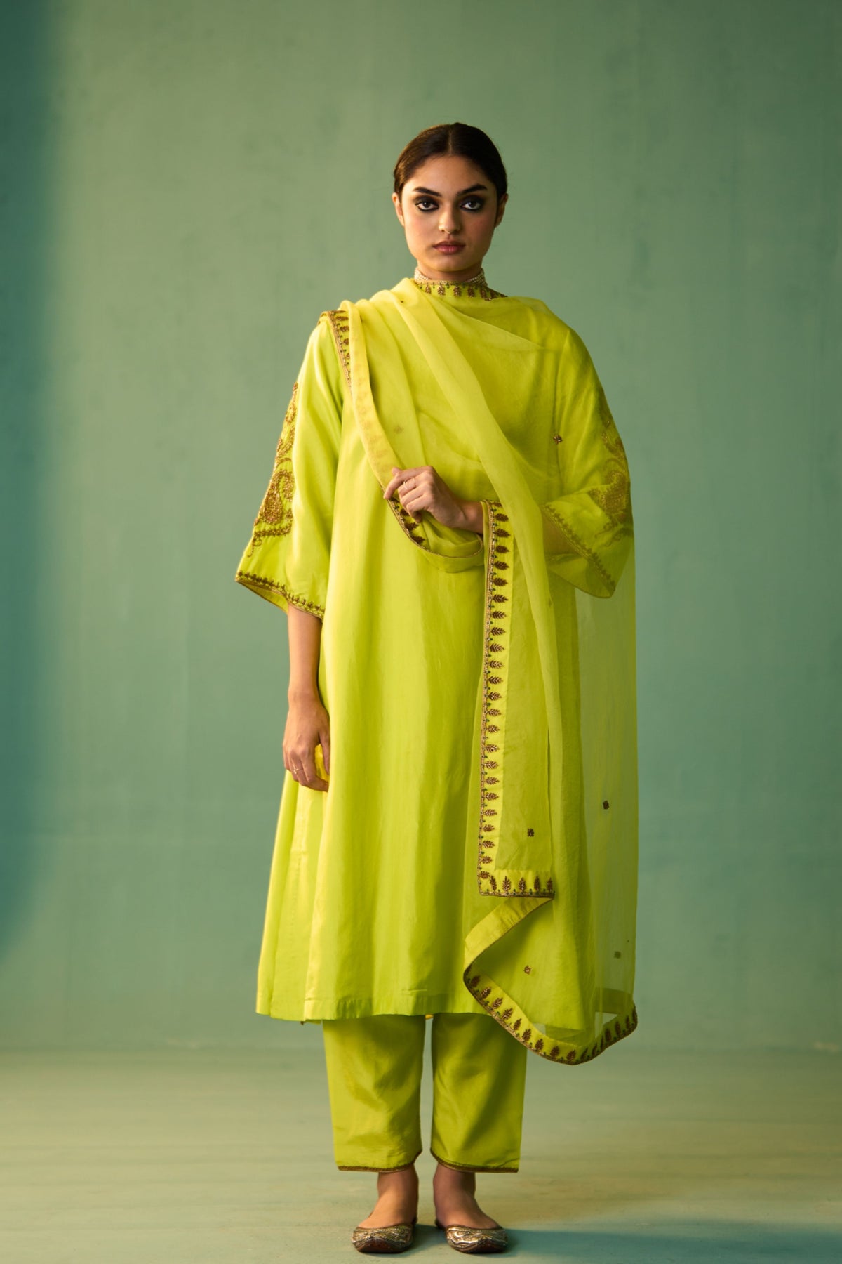 Nadia Kurta Set