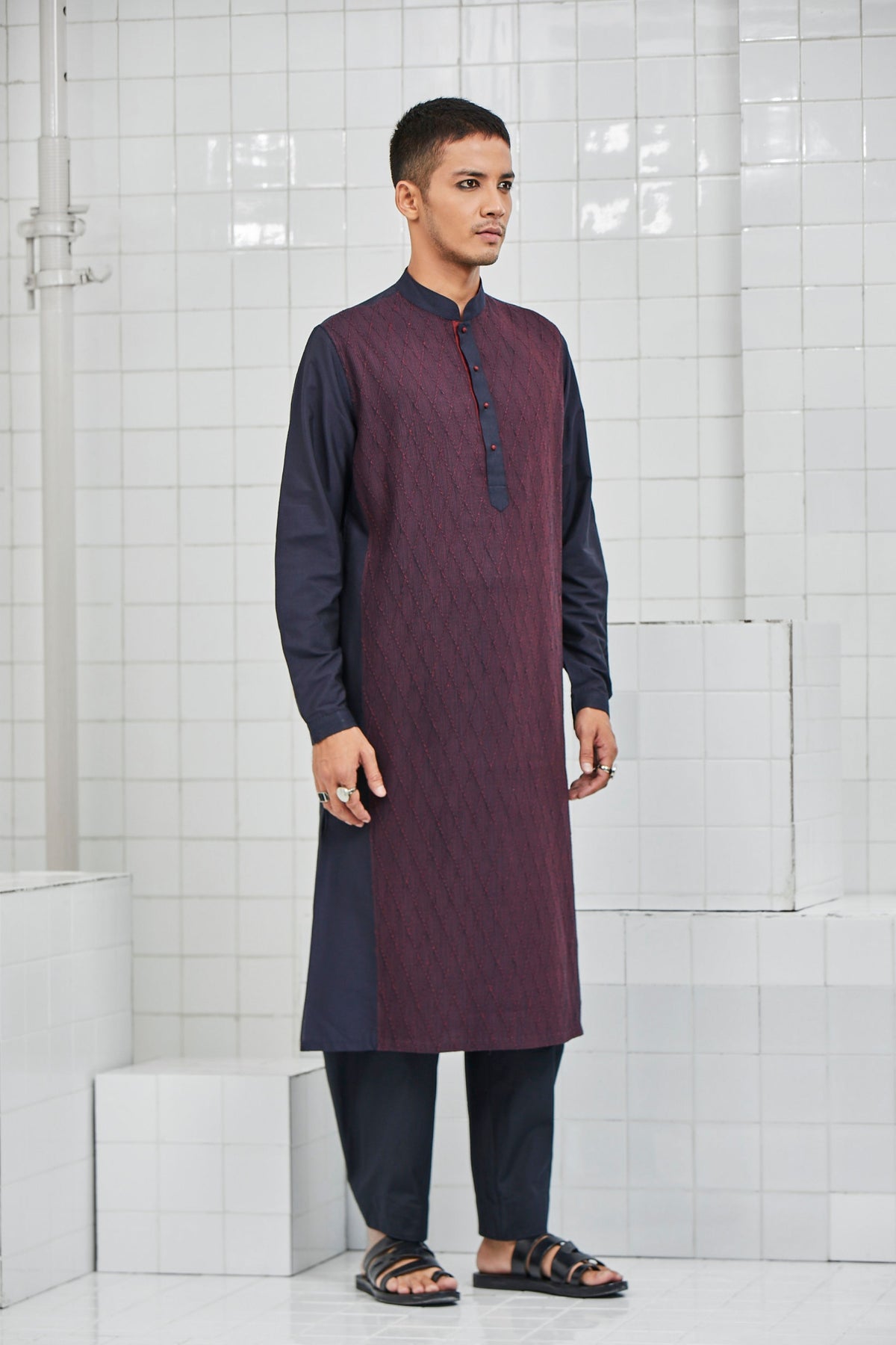 Kelawas Pintuck Kurta Set